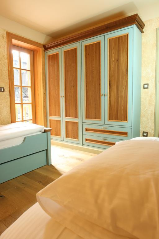 Villa Les With Hot Tub & Sauna Брежице Номер фото