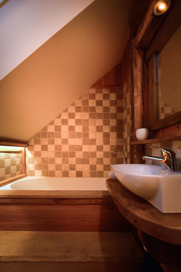 Villa Les With Hot Tub & Sauna Брежице Экстерьер фото
