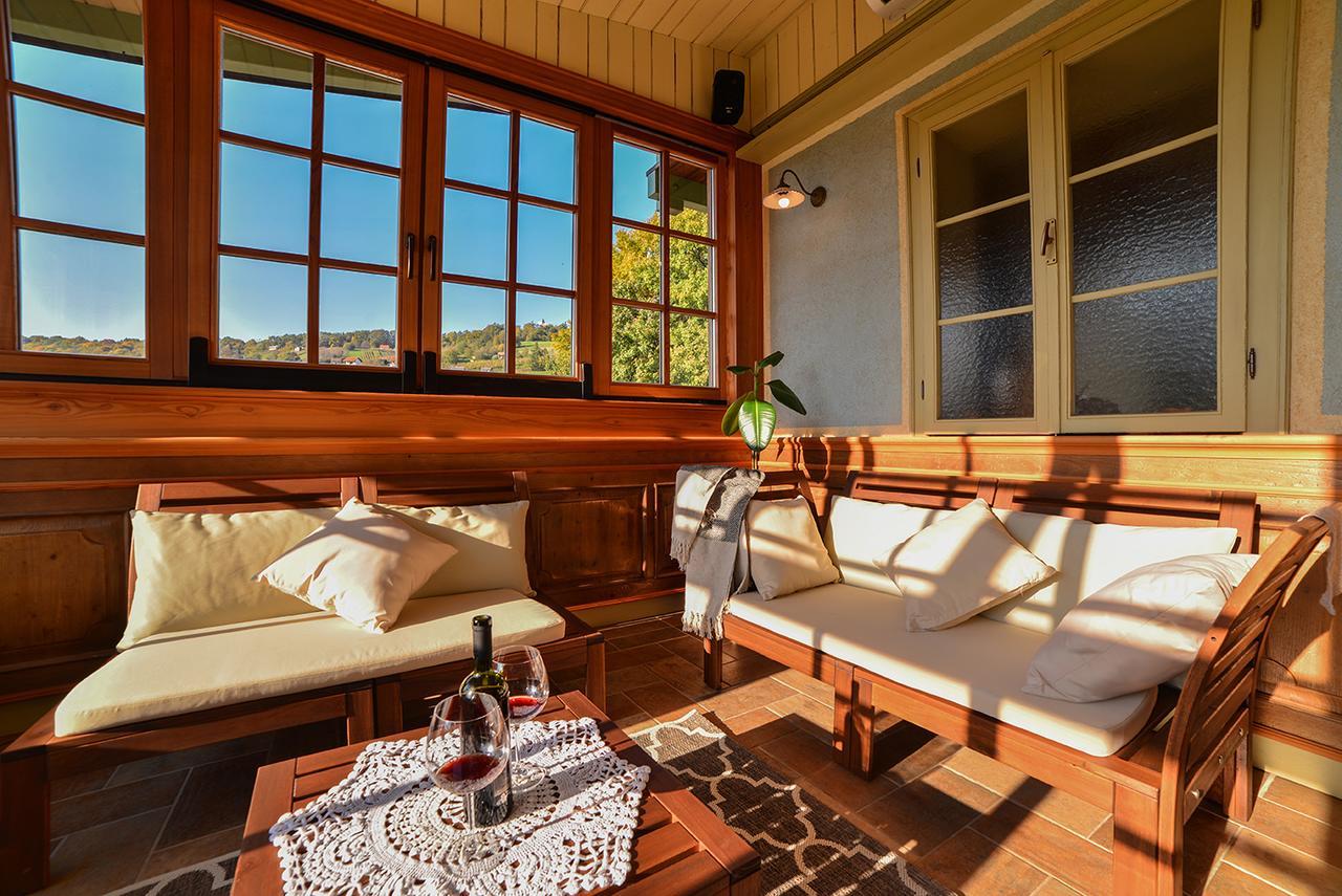 Villa Les With Hot Tub & Sauna Брежице Экстерьер фото